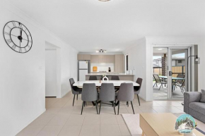 Aircabin - Edmondson Park - 4 Beds Compy House